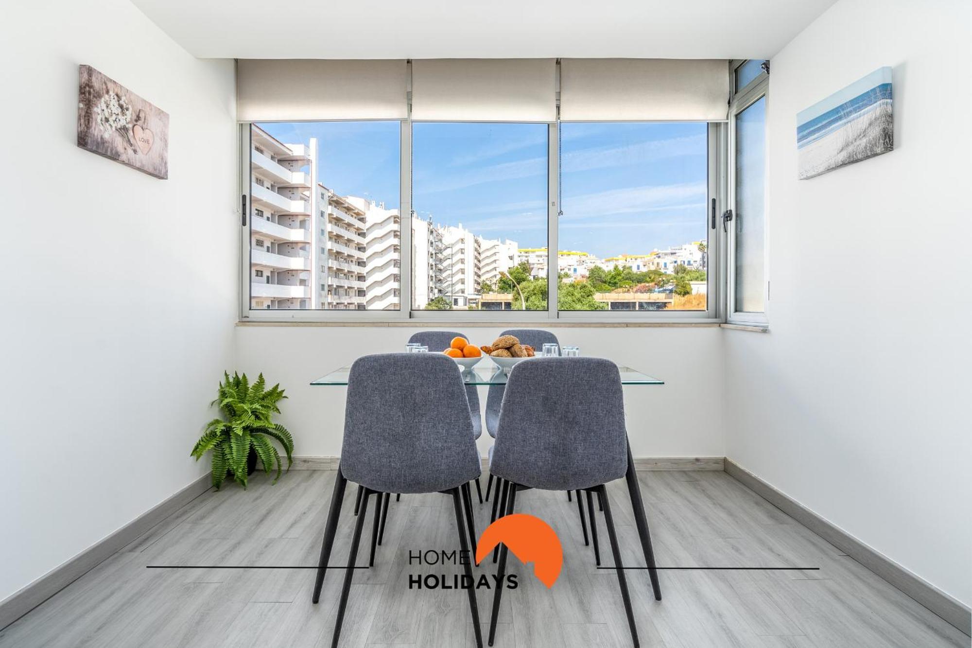 Apartment #227 Sunflower Flat By Holidays